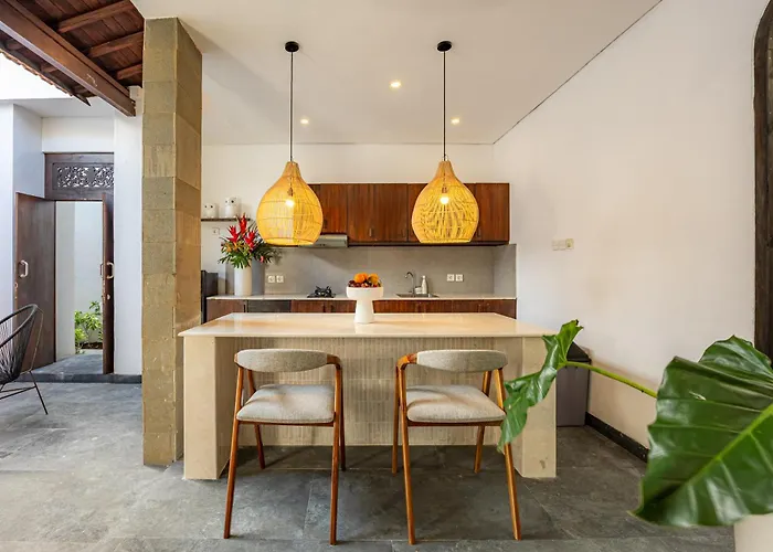 Apple Villa & Suite Seminyak